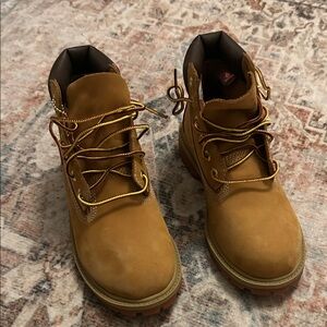 Boys size 3 Timberland boots